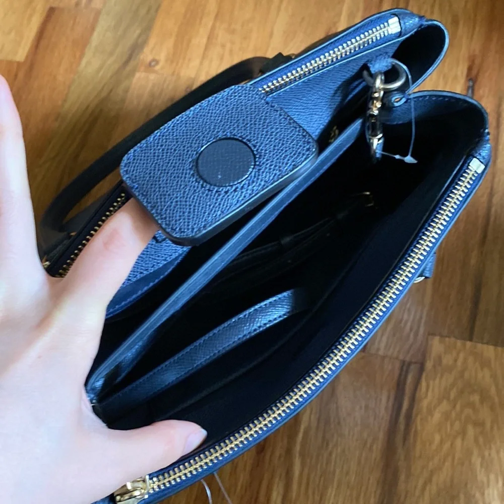 Coach STANTON CARRYALL 29 (COACH F37147) NAVY NWT New With Tags - Picture 4 of 9